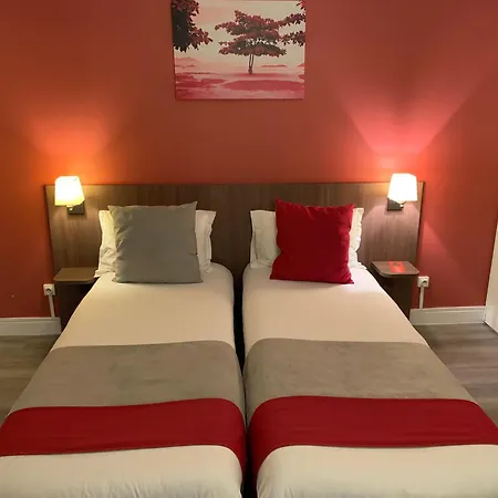 Appart-hotel & Golf Centre بيربينيو