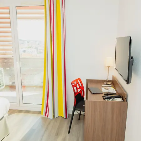 شقة فندقية Appart-hotel & Golf Centre 3*