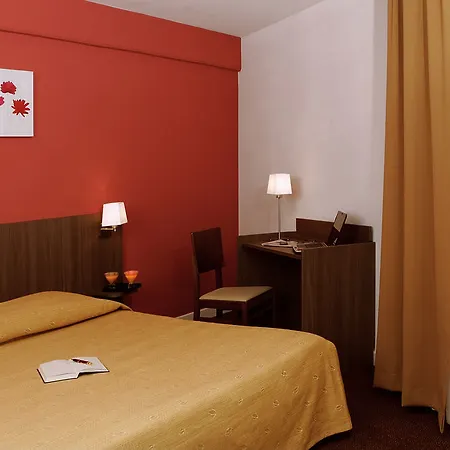 Appart-hotel & Golf Centre Perpignan