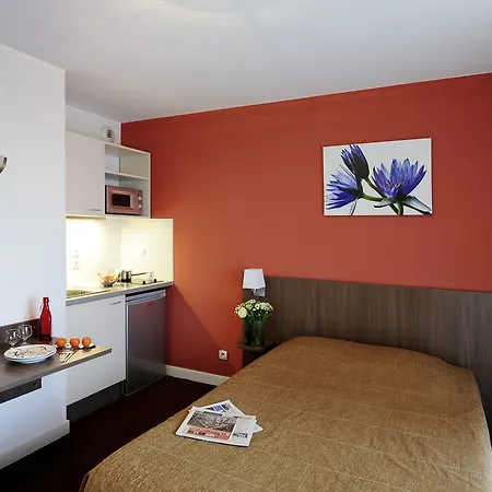 Appart-hotel & Golf Centre بيربينيو