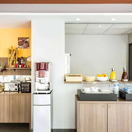 Appart-hotel & Golf Centre 3* بيربينيو