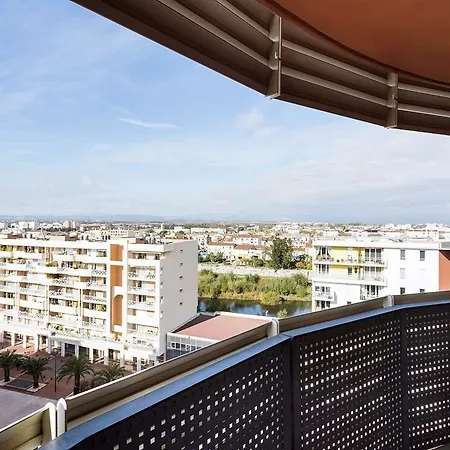 Appart-hotel & Golf Centre 3*