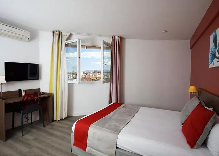 Appart-hotel & Golf Centre 3* Perpignan