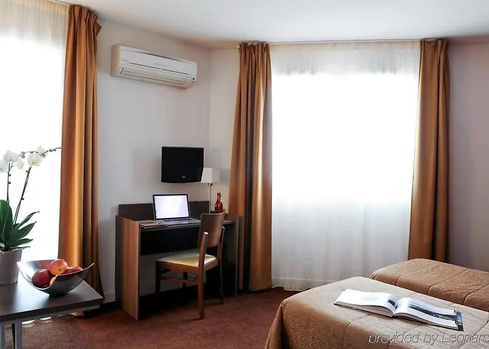 Appart-hotel & Golf Centre 3* Perpignan