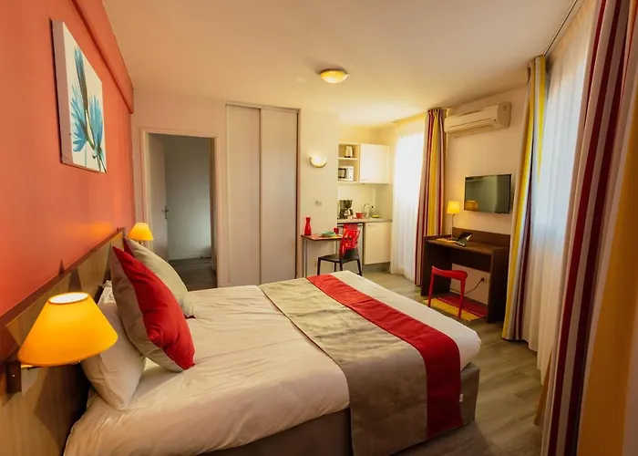 Aparthotel Appart-hotel & Golf Centre 3*